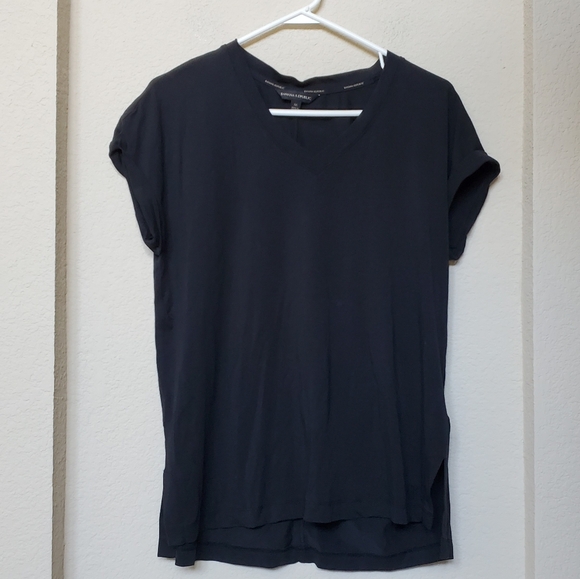 Banana Republic Tops - Banana Republic V Neck Cuffed Sleeve Tee.  Size Medium